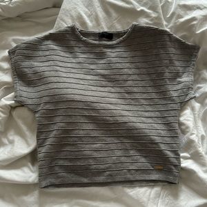 grey knit top